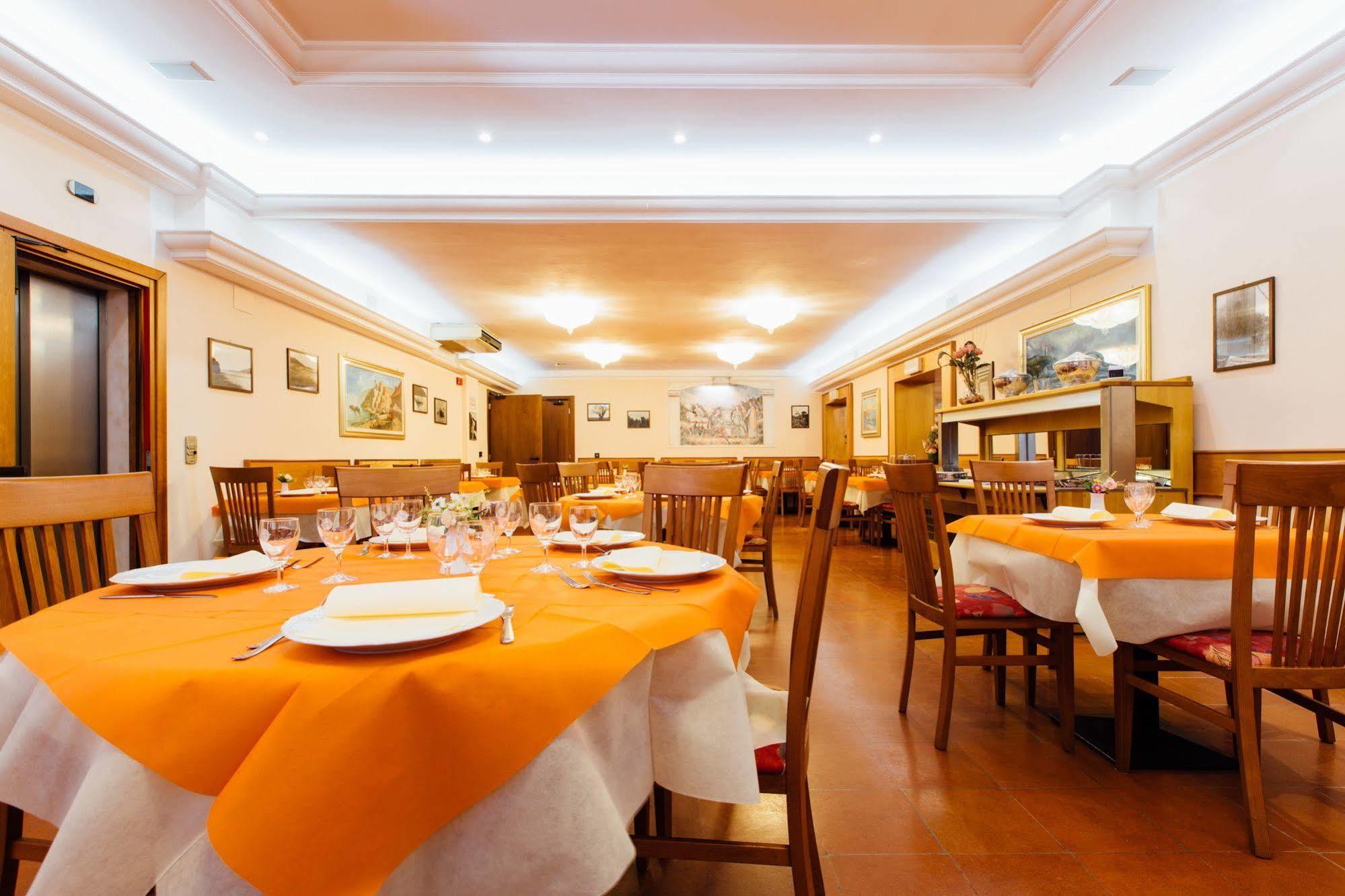 Hotel Cala Di Forno Fonteblanda Buitenkant foto